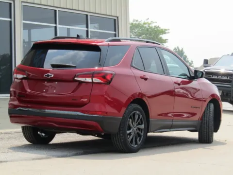 Another view of 2022 Chevrolet Equinox RS for sale in Bethany, MO at Pettijohn Auto Center