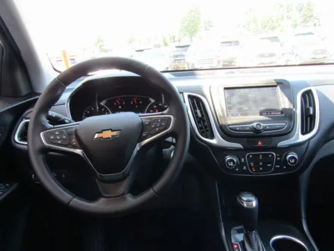 More photos of 2021 Chevrolet Equinox LT at Pettijohn Auto Center, MO
