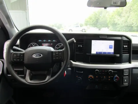 More photos of 2025 Ford F-250SD XL at Pettijohn Auto Center, MO