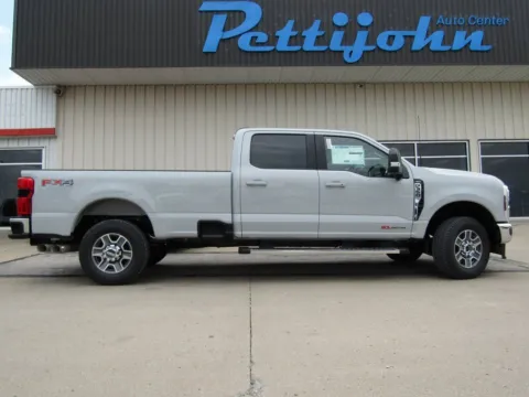 Photos of 2026 Ford F-350SD Lariat for sale in Bethany, MO at Pettijohn Auto Center