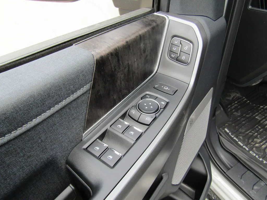 2026 Ford F-350 Super Duty Lariat - Photo 24