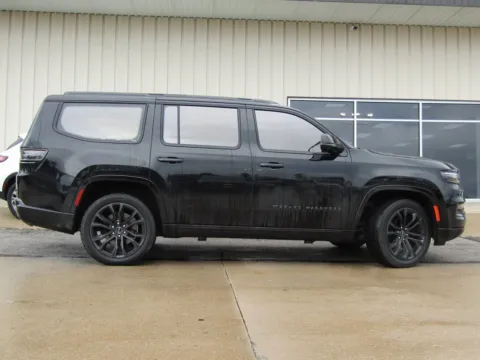 Photos of 2022 Jeep Grand Wagoneer Series II for sale in Bethany, MO at Pettijohn Auto Center