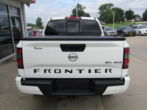 More photos of 2022 Nissan Frontier SV at Pettijohn Auto Center, MO