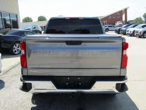 More photos of 2022 Chevrolet Silverado 1500 LTD LTZ at Pettijohn Auto Center, MO