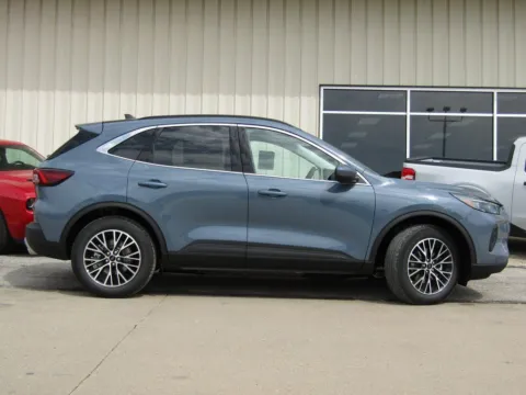 Photos of 2025 Ford Escape Plug-In Hybrid for sale in Bethany, MO at Pettijohn Auto Center