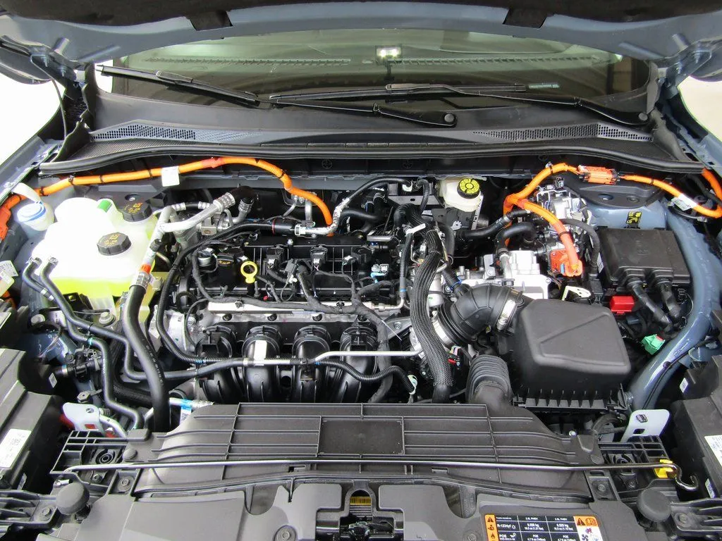 2025 Ford Escape Plug-in hybrid PHEV - Photo 32