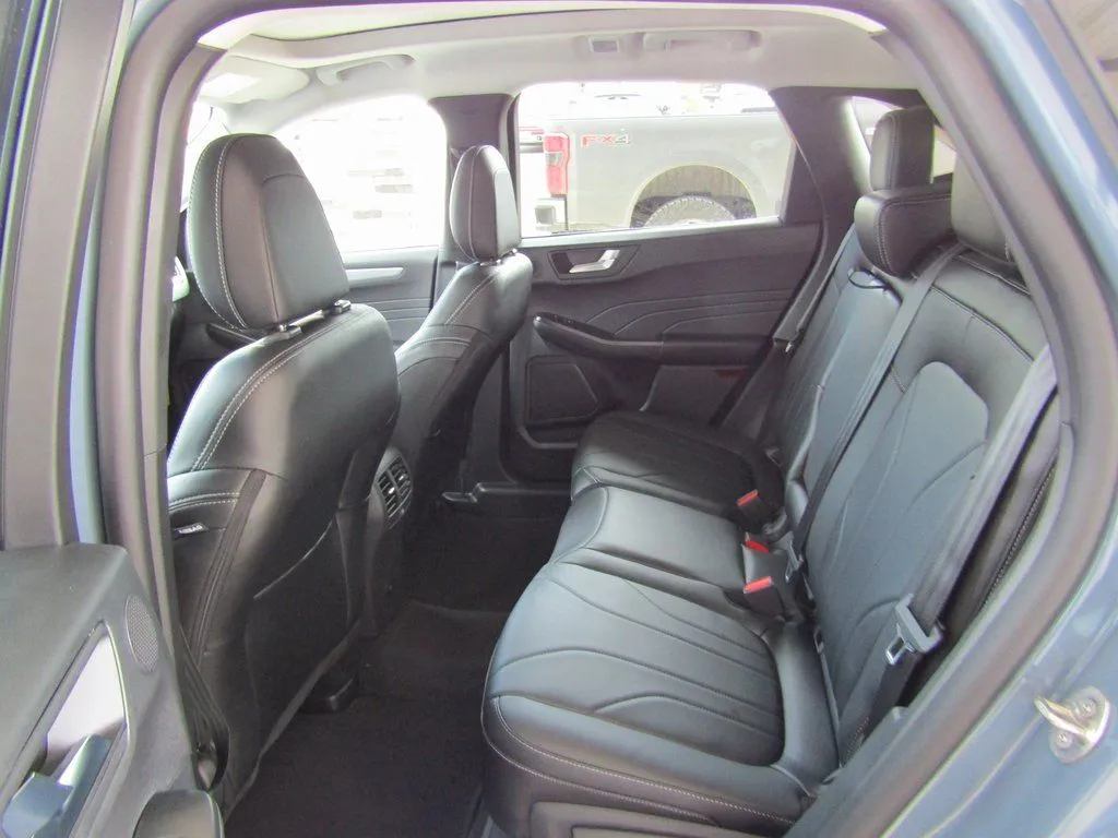 2025 Ford Escape Plug-in hybrid PHEV - Photo 33