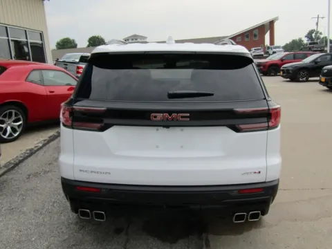 More photos of 2026 GMC Acadia AT4 at Pettijohn Auto Center, MO