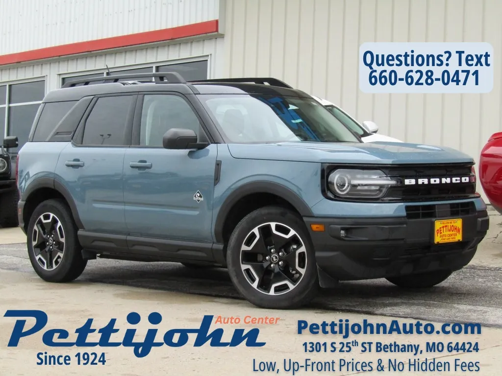 Used 2023 Ford Bronco Sport Outer Banks with VIN 3FMCR9C61PRD14916 for sale in Kansas City
