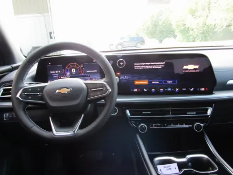 More photos of 2026 Chevrolet Traverse LT at Pettijohn Auto Center, MO