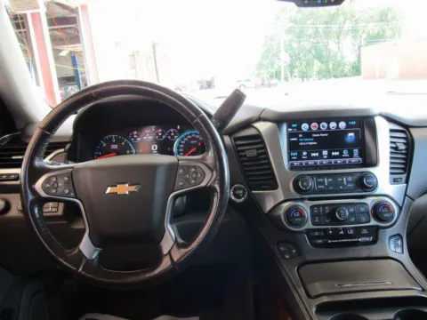 More photos of 2018 Chevrolet Tahoe Premier at Pettijohn Auto Center, MO