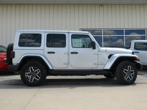 Photos of 2024 Jeep Wrangler Sahara for sale in Bethany, MO at Pettijohn Auto Center