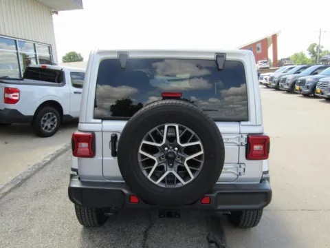 More photos of 2024 Jeep Wrangler Sahara at Pettijohn Auto Center, MO