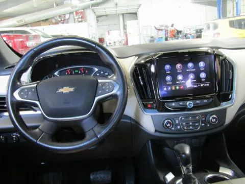 More photos of 2022 Chevrolet Traverse LT at Pettijohn Auto Center, MO