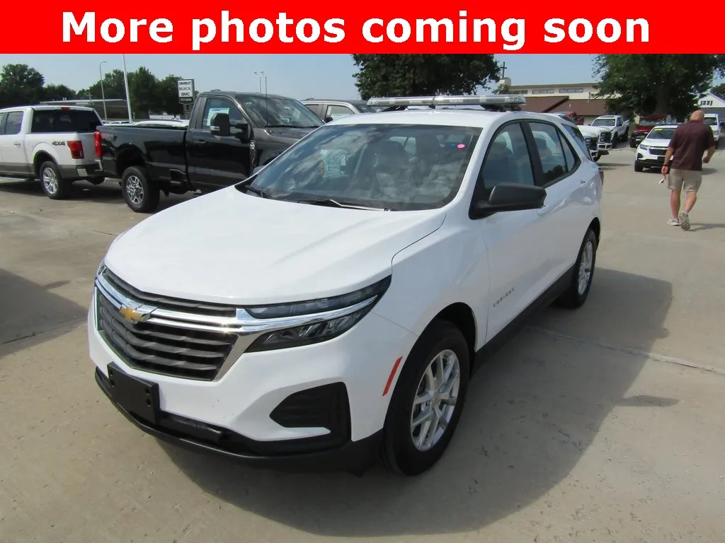 Used 2024 Chevrolet Equinox LS with VIN 3GNAX5EG2RL259521 for sale in Kansas City
