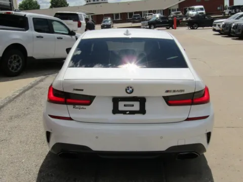 More photos of 2020 BMW 3 Series M340i xDrive at Pettijohn Auto Center, MO