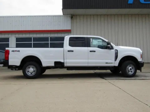 Photos of 2026 Ford F-250SD XL for sale in Bethany, MO at Pettijohn Auto Center