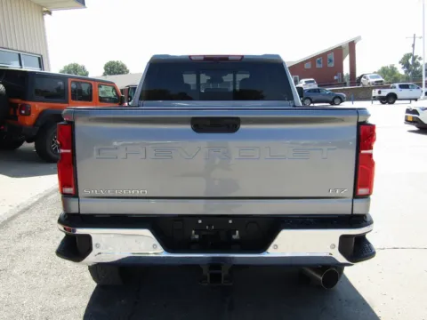 More photos of 2026 Chevrolet Silverado 3500HD LTZ at Pettijohn Auto Center, MO