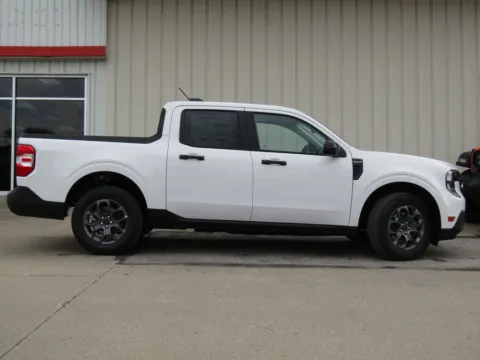 Photos of 2025 Ford Maverick XLT for sale in Bethany, MO at Pettijohn Auto Center