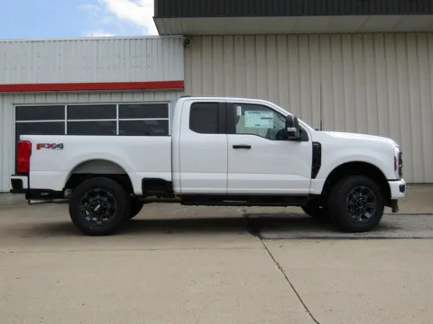 Photos of 2026 Ford F-350SD XL for sale in Bethany, MO at Pettijohn Auto Center