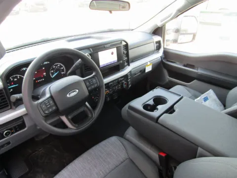 More photos of 2026 Ford F-350SD XLT at Pettijohn Auto Center, MO