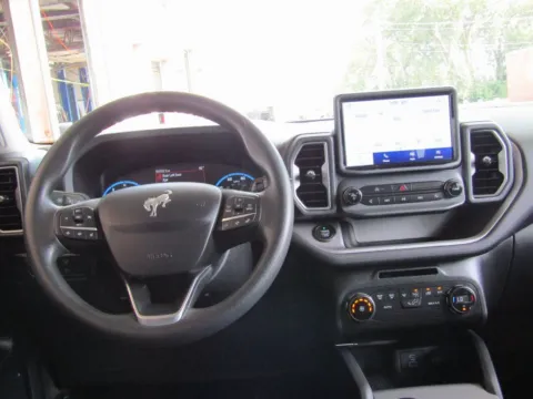 More photos of 2021 Ford Bronco Sport Big Bend at Pettijohn Auto Center, MO