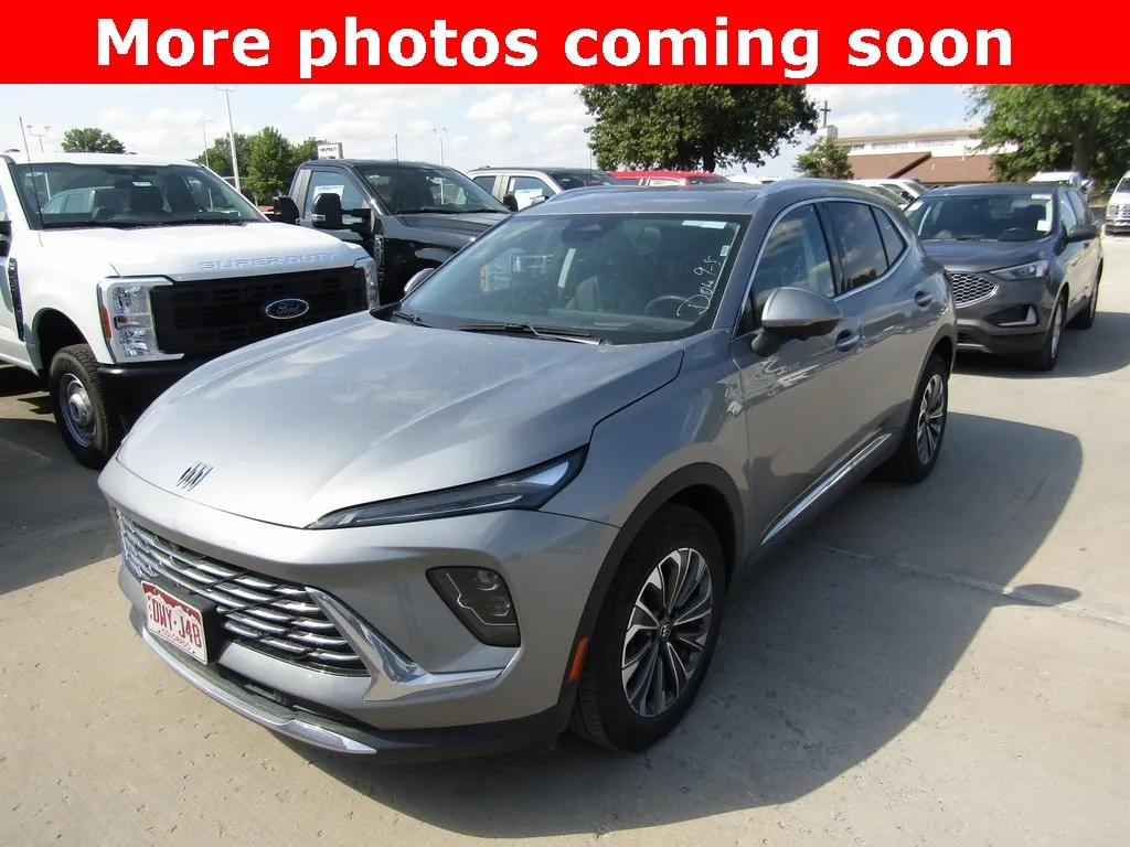 Used 2024 Buick Envision Preferred with VIN LRBFZME45RD015861 for sale in Kansas City