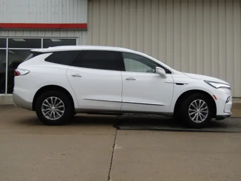 Photos of 2024 Buick Enclave Premium Group for sale in Bethany, MO at Pettijohn Auto Center