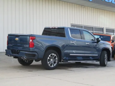 Another view of 2024 Chevrolet Silverado 1500 High Country for sale in Bethany, MO at Pettijohn Auto Center