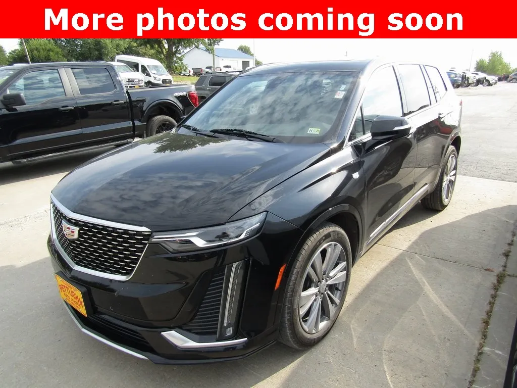 Used 2025 Cadillac XT6 Premium Luxury with VIN 1GYKPDRS6SZ118367 for sale in Kansas City