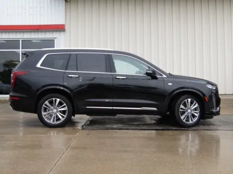 Photos of 2025 Cadillac XT6 Premium Luxury for sale in Bethany, MO at Pettijohn Auto Center