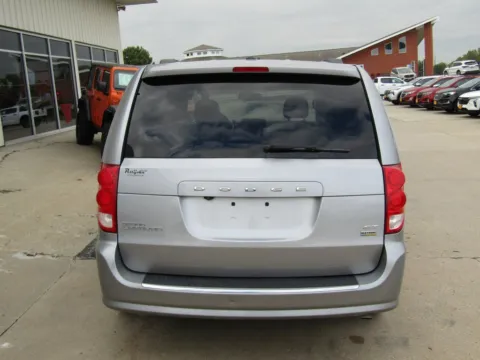 More photos of 2017 Dodge Grand Caravan GT at Pettijohn Auto Center, MO