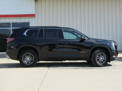 Photos of 2025 GMC Acadia Elevation for sale in Bethany, MO at Pettijohn Auto Center
