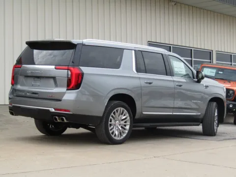 Another view of 2025 GMC Yukon XL Denali for sale in Bethany, MO at Pettijohn Auto Center
