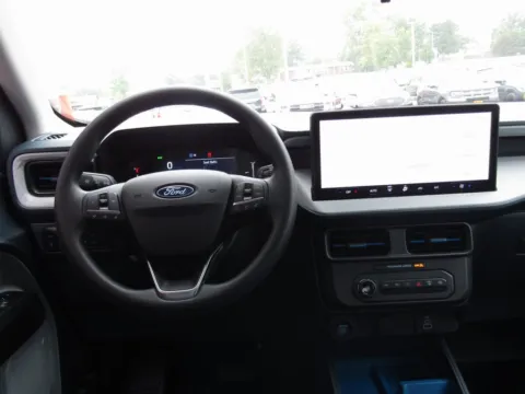 More photos of 2025 Ford Maverick XLT at Pettijohn Auto Center, MO