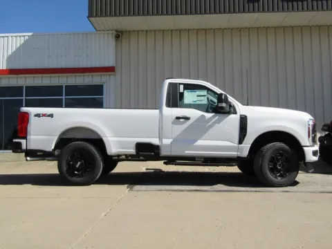 Photos of 2026 Ford F-250SD XL for sale in Bethany, MO at Pettijohn Auto Center