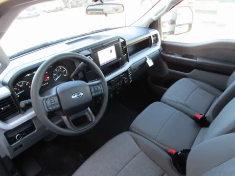 More photos of 2026 Ford F-250SD XL at Pettijohn Auto Center, MO