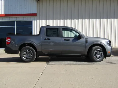 Photos of 2025 Ford Maverick XLT for sale in Bethany, MO at Pettijohn Auto Center
