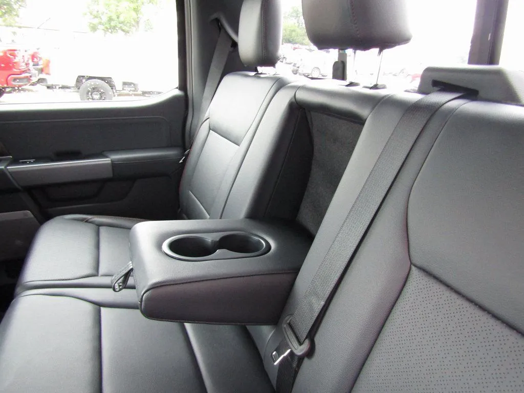 2026 Ford F-350 Super Duty Lariat - Photo 33