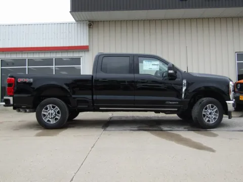 Photos of 2026 Ford F-350SD Lariat for sale in Bethany, MO at Pettijohn Auto Center