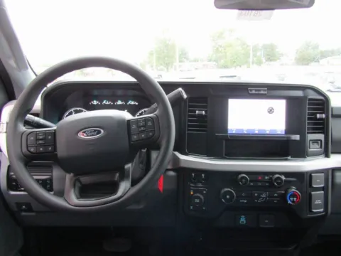 More photos of 2026 Ford F-250SD XLT at Pettijohn Auto Center, MO