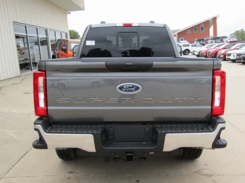 More photos of 2026 Ford F-250SD XLT at Pettijohn Auto Center, MO