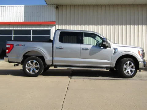 Photos of 2022 Ford F-150 Lariat for sale in Bethany, MO at Pettijohn Auto Center