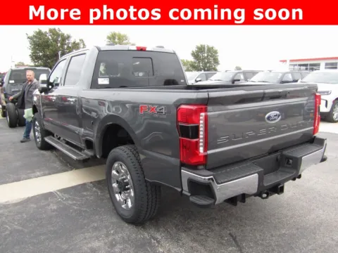 More photos of 2026 Ford F-250SD Lariat at Pettijohn Auto Center, MO