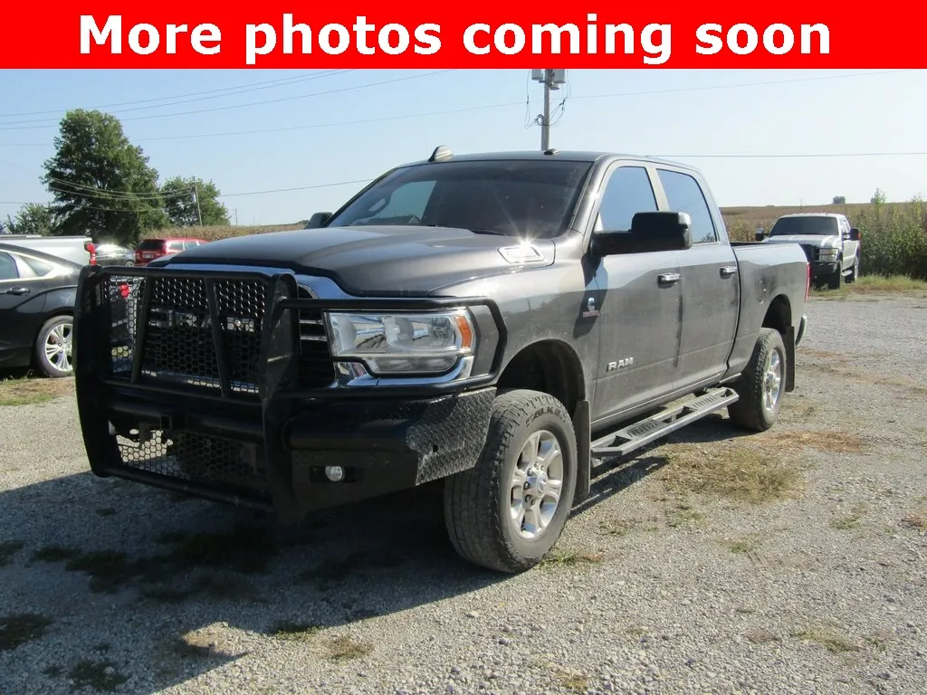 Used 2019 RAM Ram 2500 Pickup Big Horn with VIN 3C6UR5DLXKG703085 for sale in Kansas City