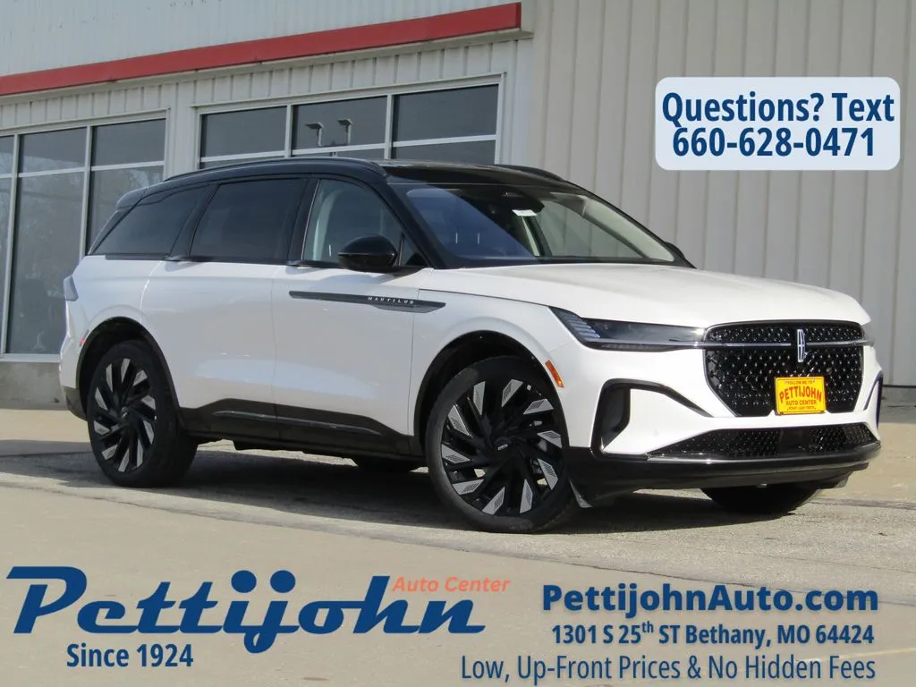 2026 Lincoln Nautilus Reserve's photo