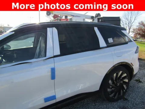 Photos of 2026 Lincoln Nautilus Reserve for sale in Bethany, MO at Pettijohn Auto Center