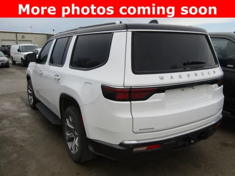 Another view of 2022 Jeep Wagoneer Series II for sale in Bethany, MO at Pettijohn Auto Center