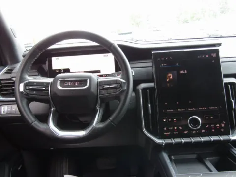 More photos of 2025 GMC Acadia Elevation at Pettijohn Auto Center, MO