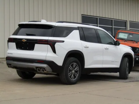 Another view of 2026 Chevrolet Traverse LT for sale in Bethany, MO at Pettijohn Auto Center